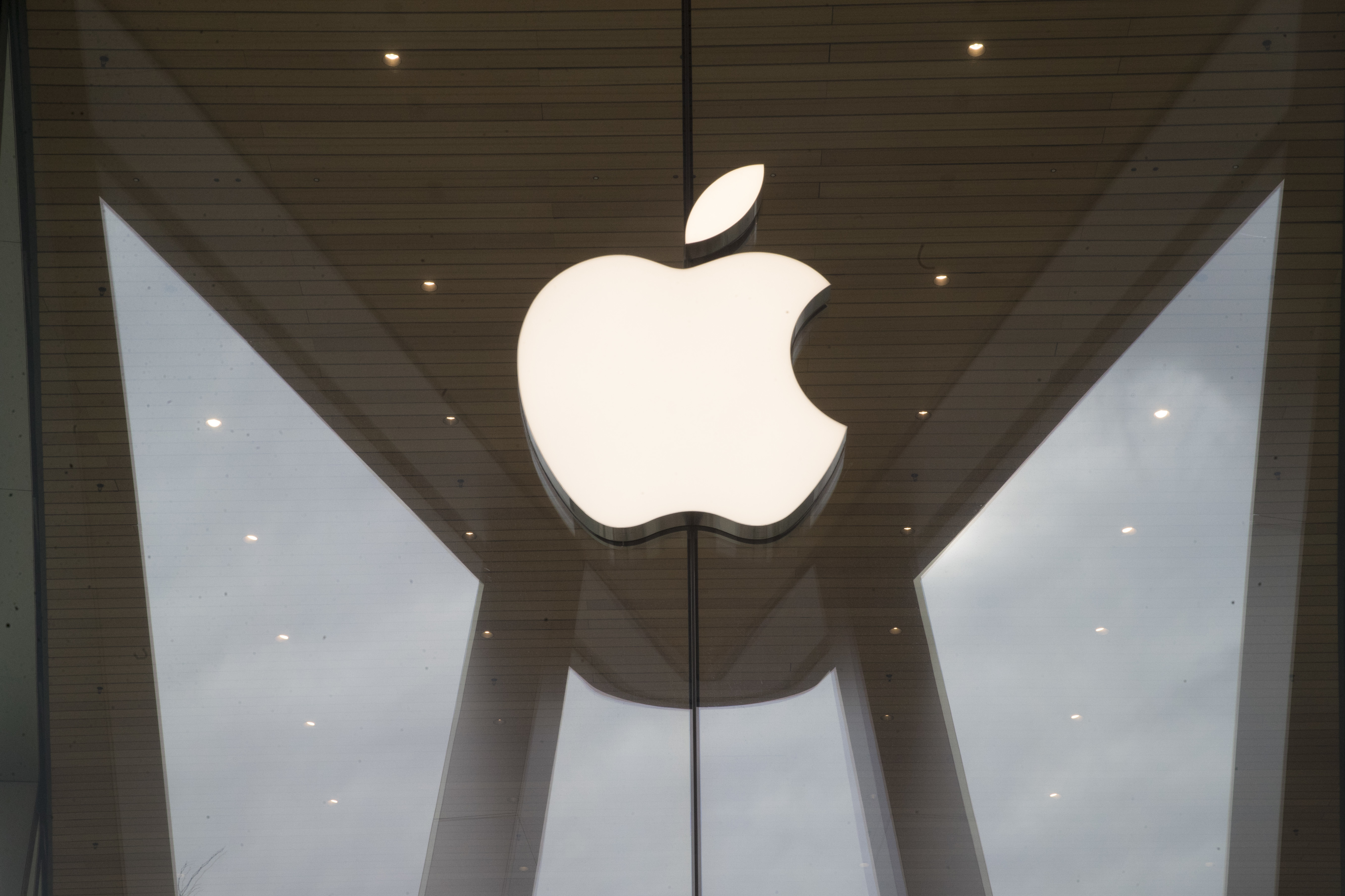 Apple unveils iOS 26 and a new 'liquid glass' design