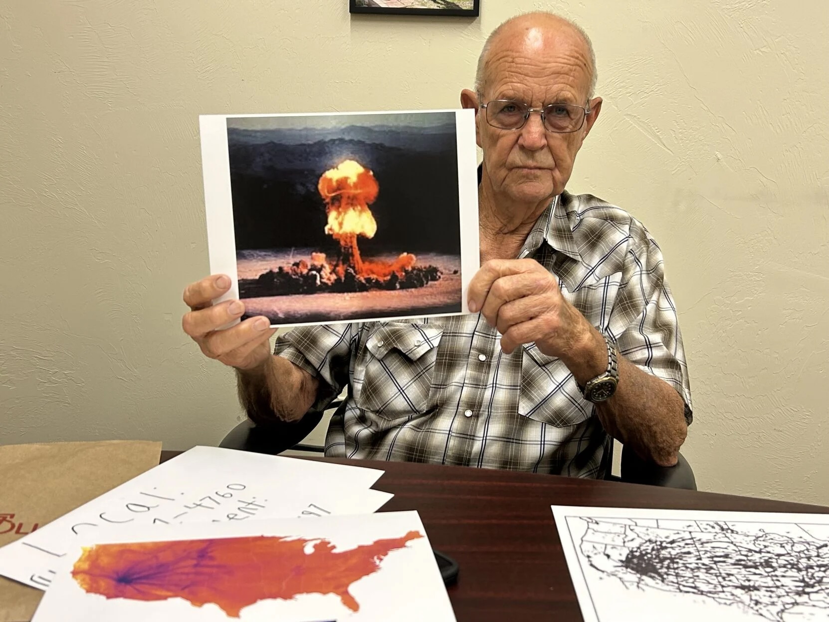 'My stories': Gunlock-born downwinder pens book about atomic testing