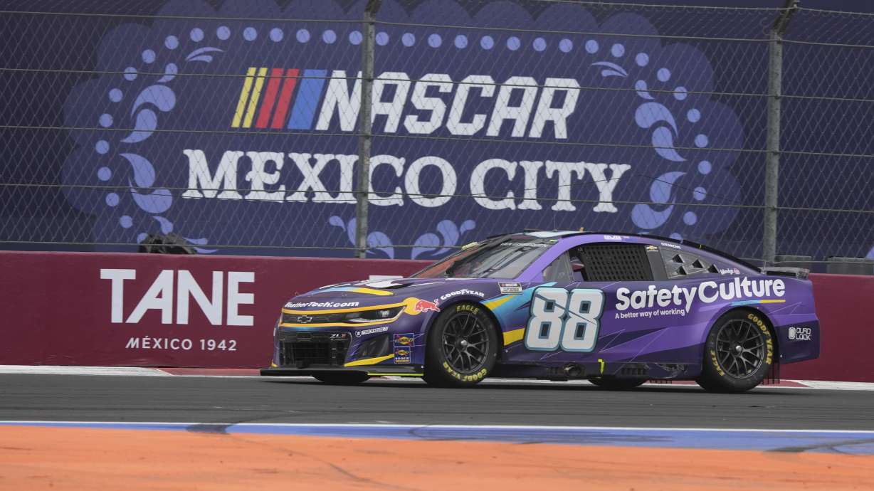 Shane Van Gisbergen drives during a NASCAR Cup Series auto race at Hermanos Rodríguez race track in Mexico City, Sunday, June 15, 2025.
