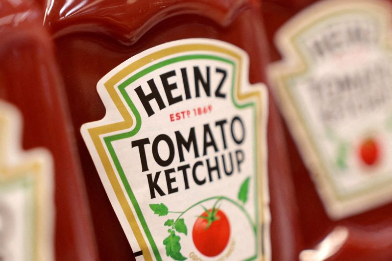 Kraft Heinz to stop launching new products with artificial colors