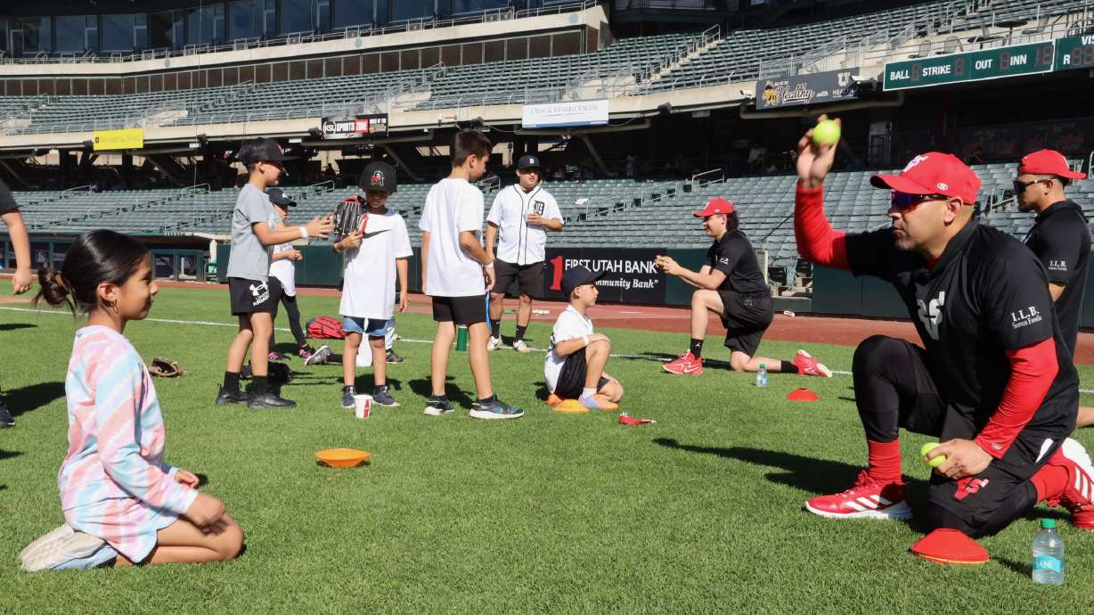 Two Mexican baseball teams will travel to Utah for a pair of games on Oct. 11-12, part of the Béisbol en Salt Lake initiative. The photo shows a baseball clinic for kids held as part of last year's Béisbol en Salt Lake program.