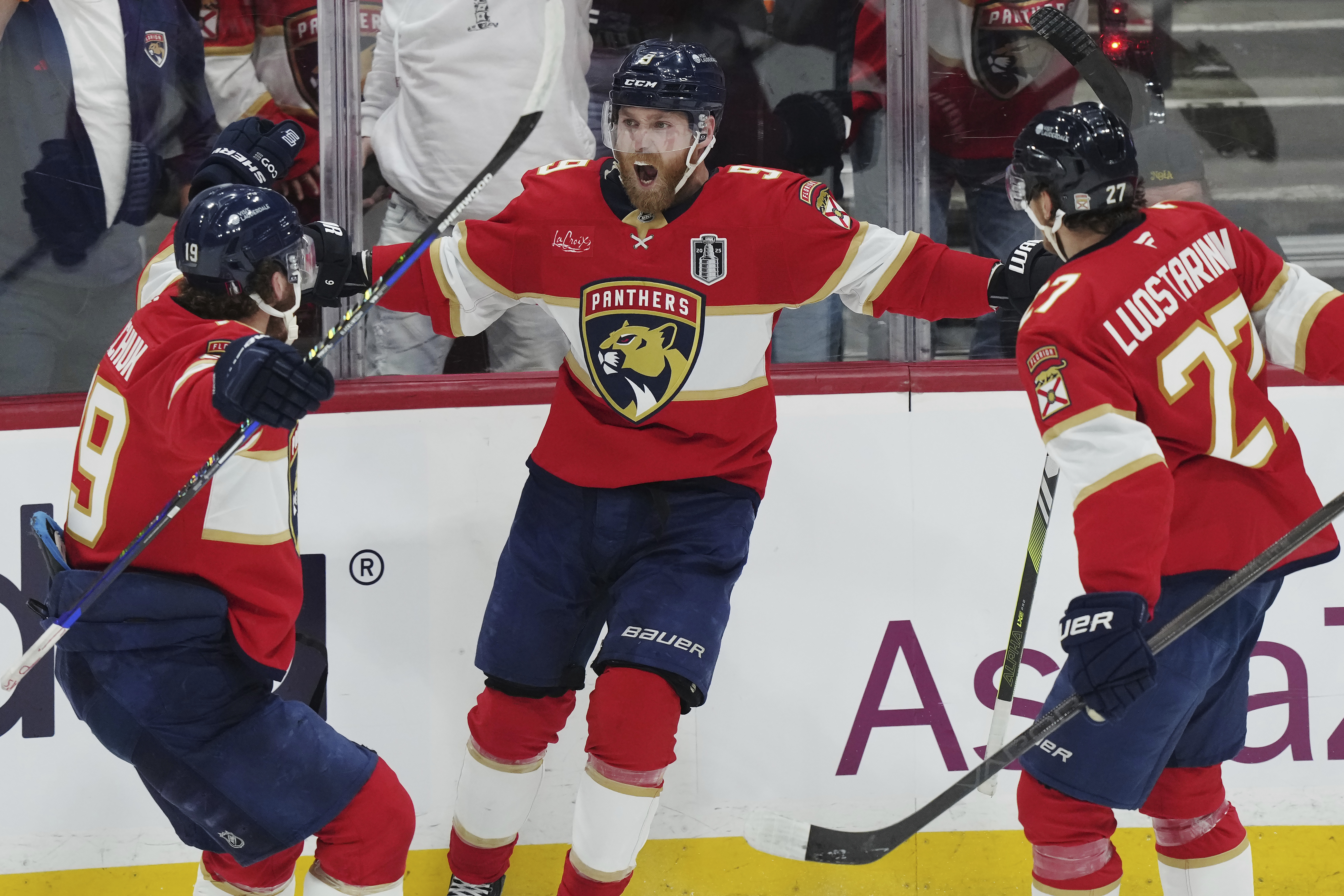 Florida Panthers star Sam Bennett wins Conn Smythe Trophy as playoff MVP