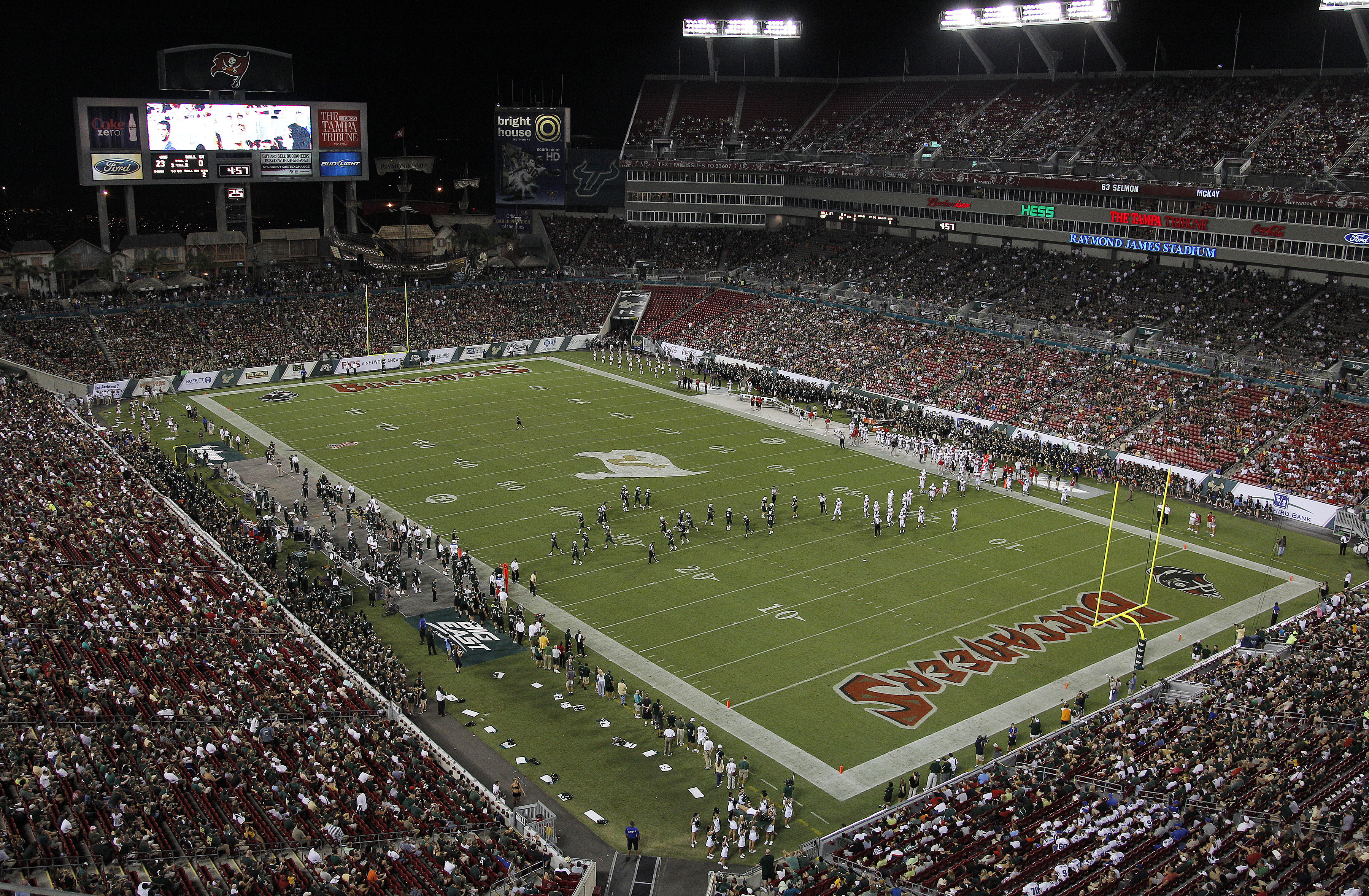 Florida officials let public universities free up millions to pay student-athletes