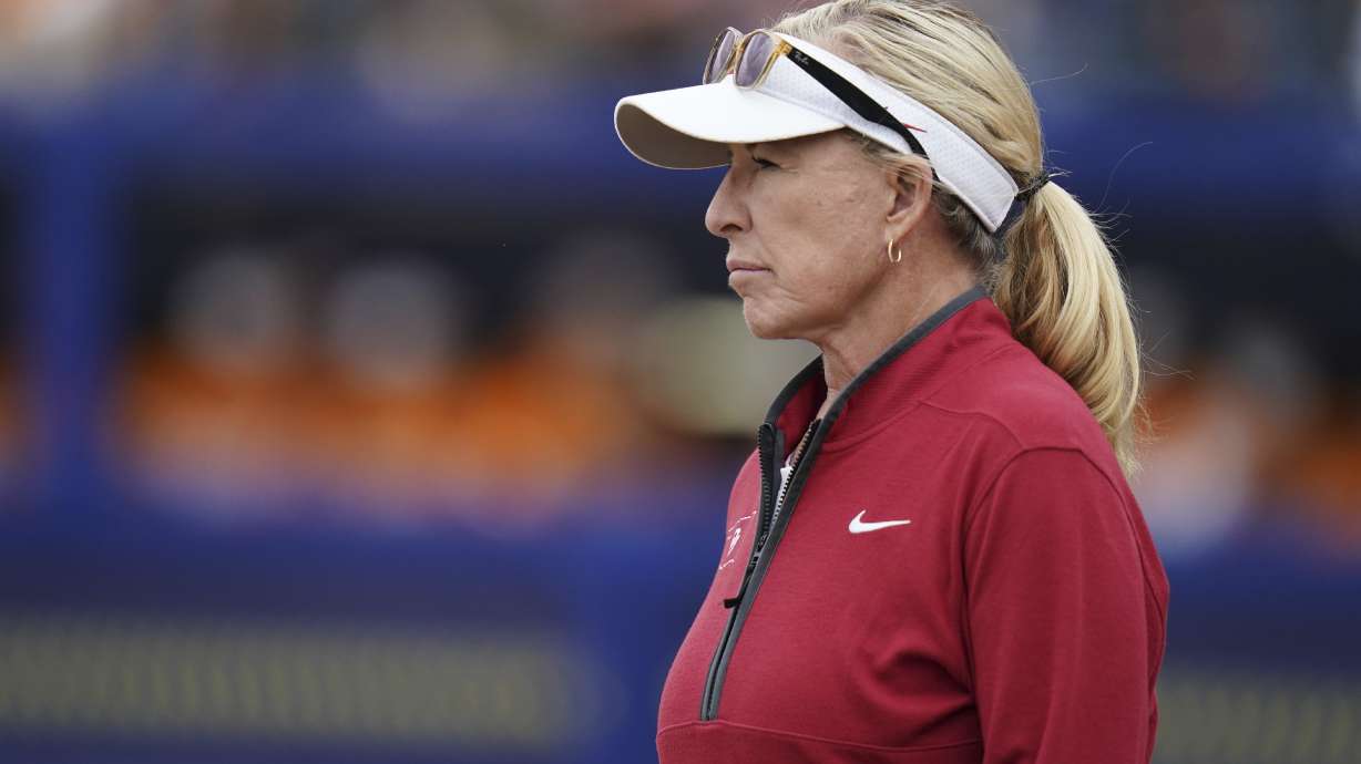 FILE - Oklahoma head coach Patty Gasso during an NCAA softball Women's College World Series game against Tennessee, Thursday, May 29, 2025 in Oklahoma City.