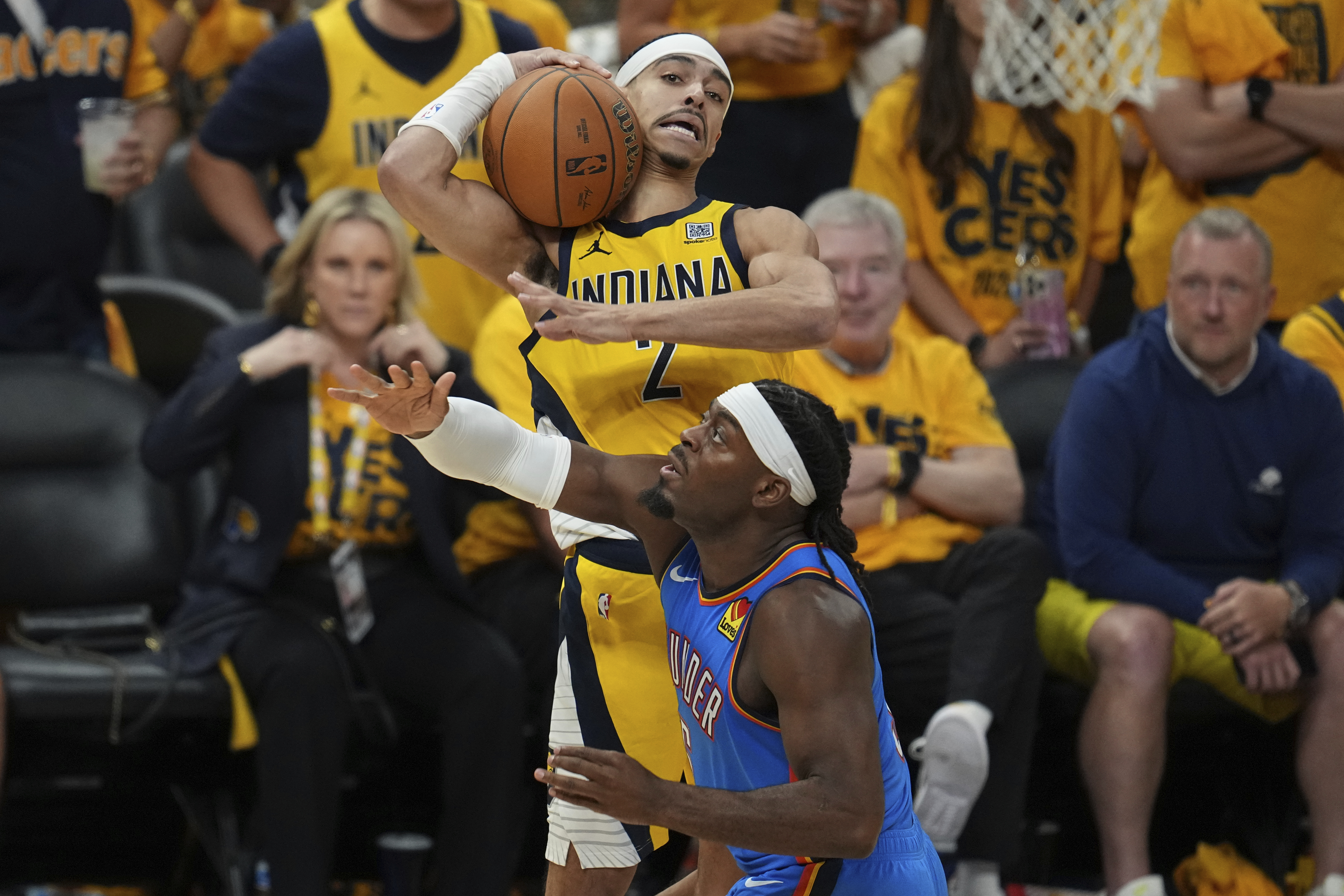 Pacers avoid 2nd straight home-court playoff exit, routing Thunder to force Game 7