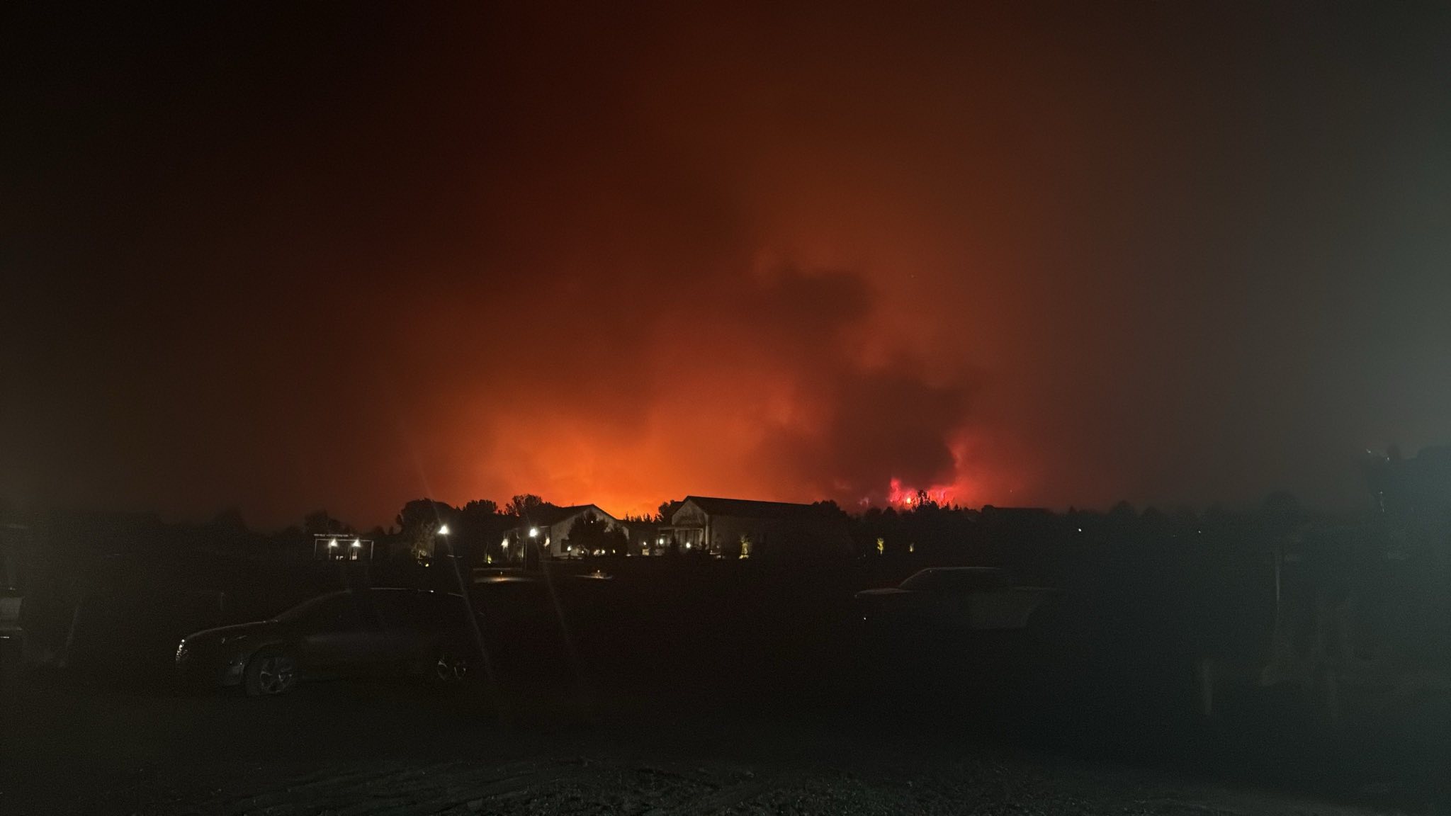 450 homes near Pine Valley remain evacuated due to fire; more power shutoffs possible 