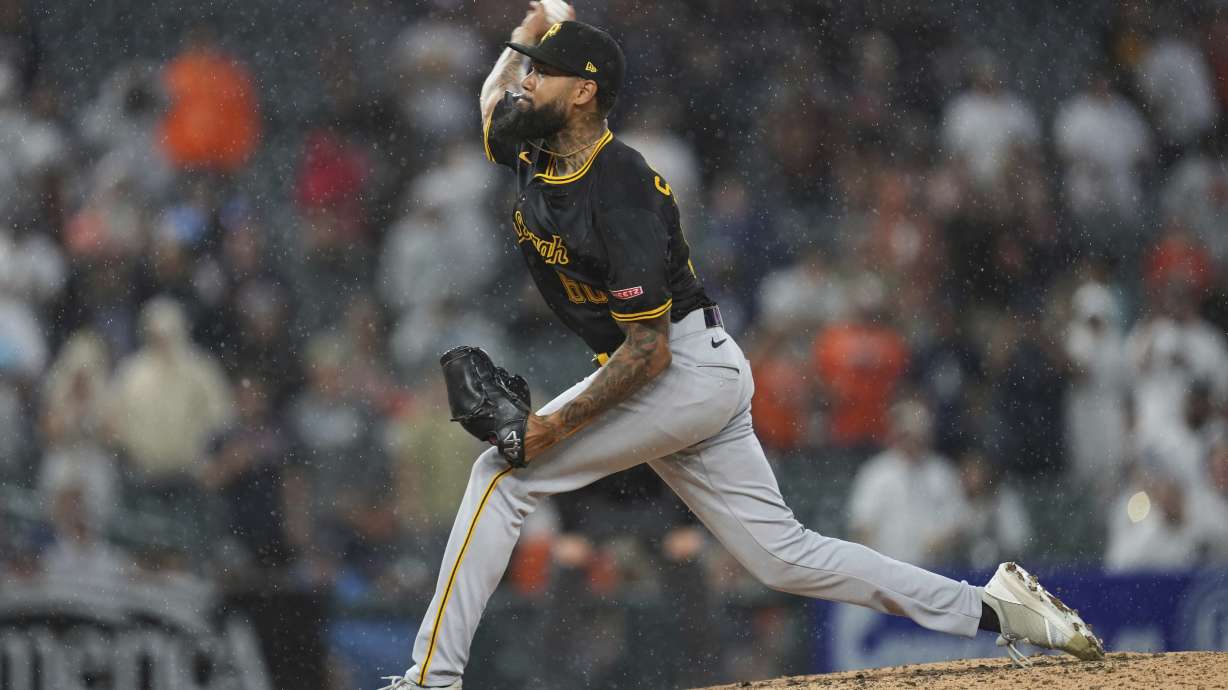 Pittsburgh Pirates pitcher Dennis Santana throws against the Detroit Tigers in the ninth inning during the second baseball game of a doubleheader, Thursday, June 19, 2025, in Detroit.