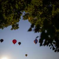 Hot-air balloon in Brazil catches fire and falls from the sky, killing 8 and injuring 13