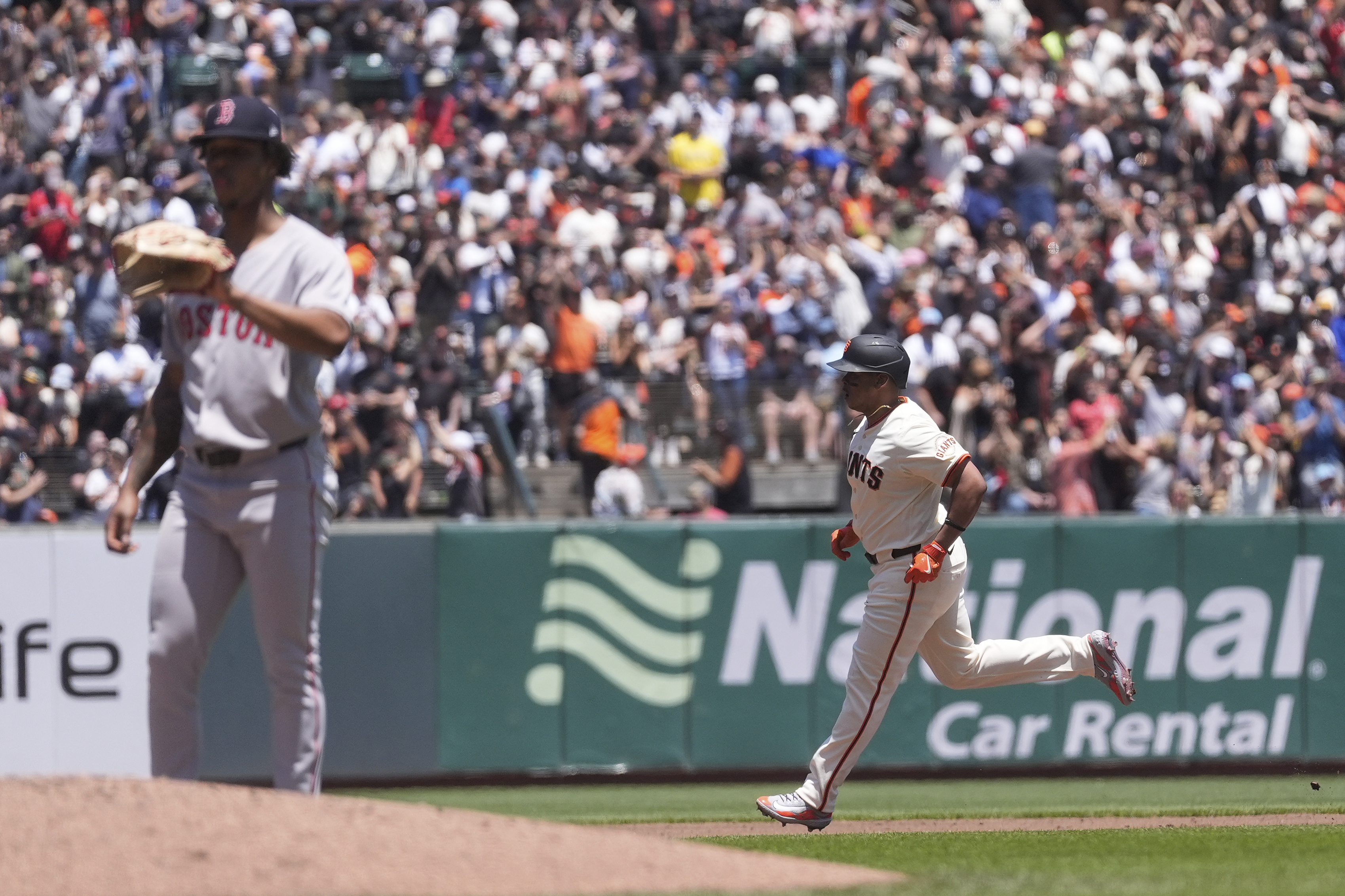Rafael Devers hits first home run for Giants against former team Red Sox