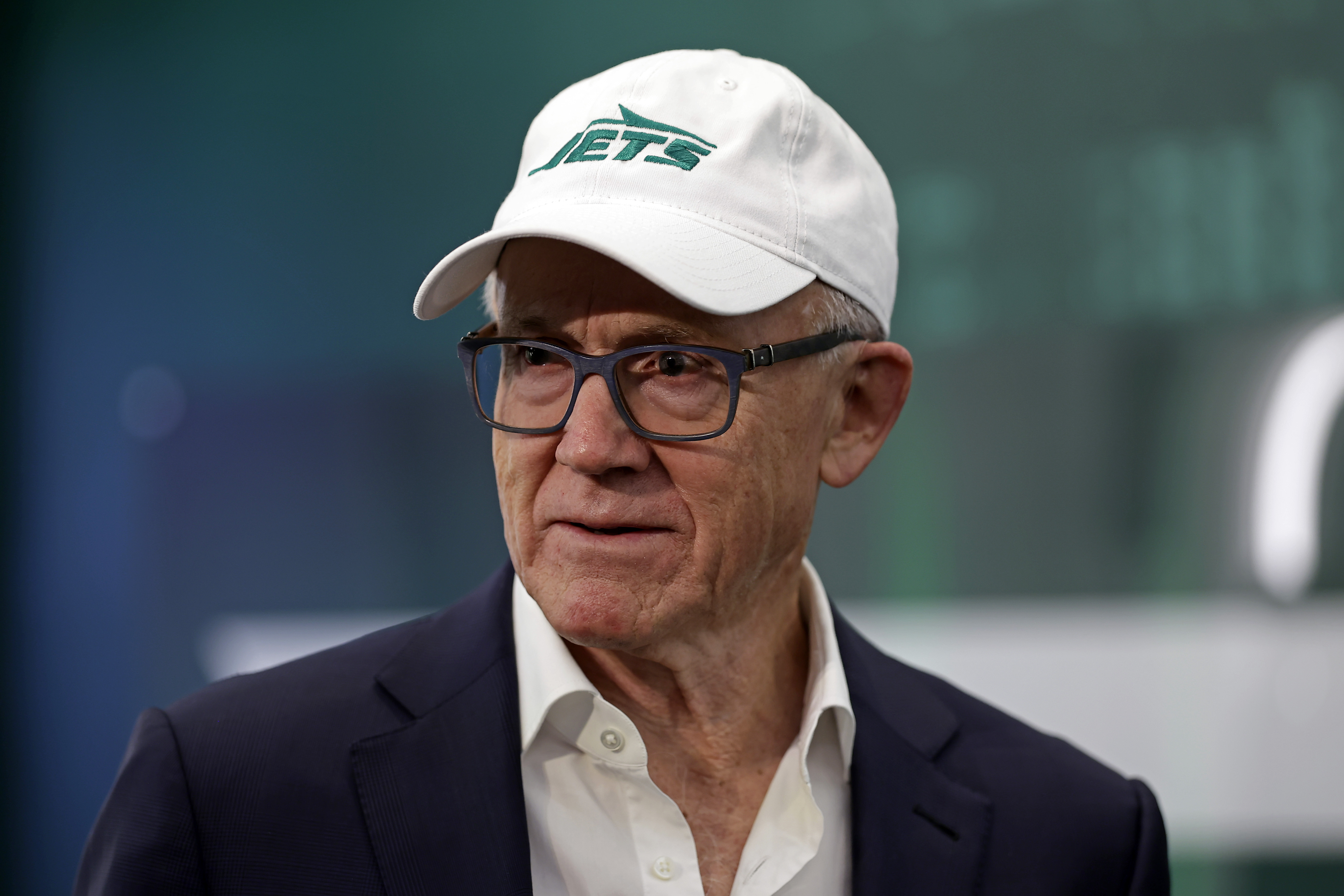 Jets owner Woody Johnson buys 43% stake in English soccer club Crystal Palace