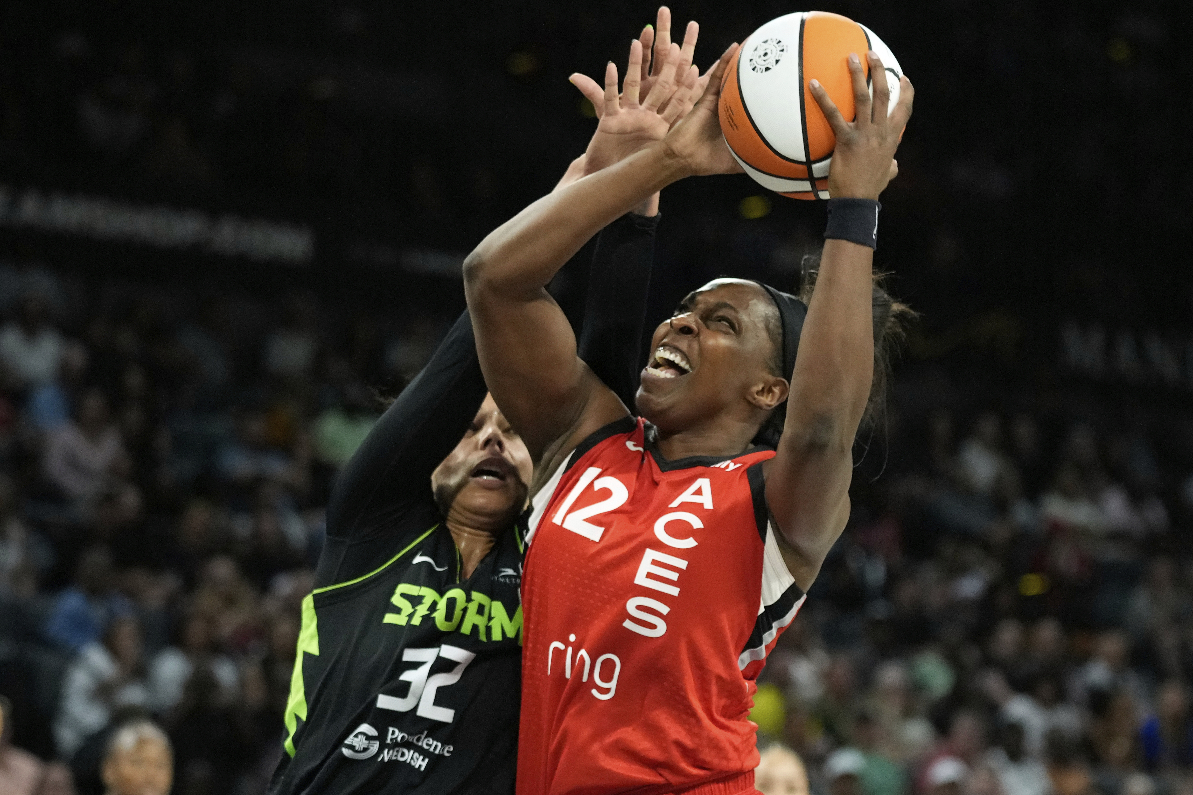 Aces struggle and Caitlin Clark hits a shooting slump early in WNBA season
