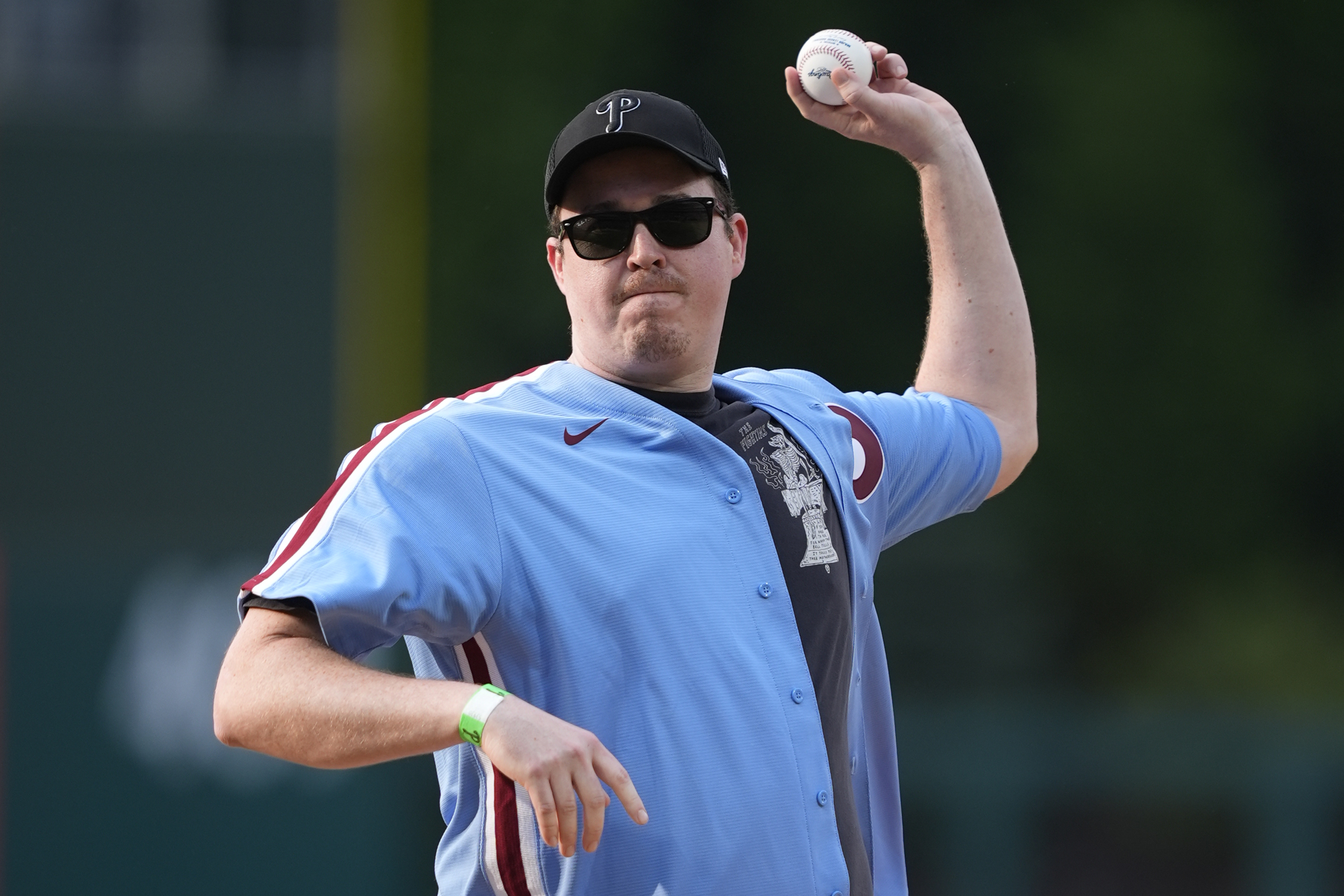 Shane Gillis to host ESPN's award ceremony, the ESPYS
