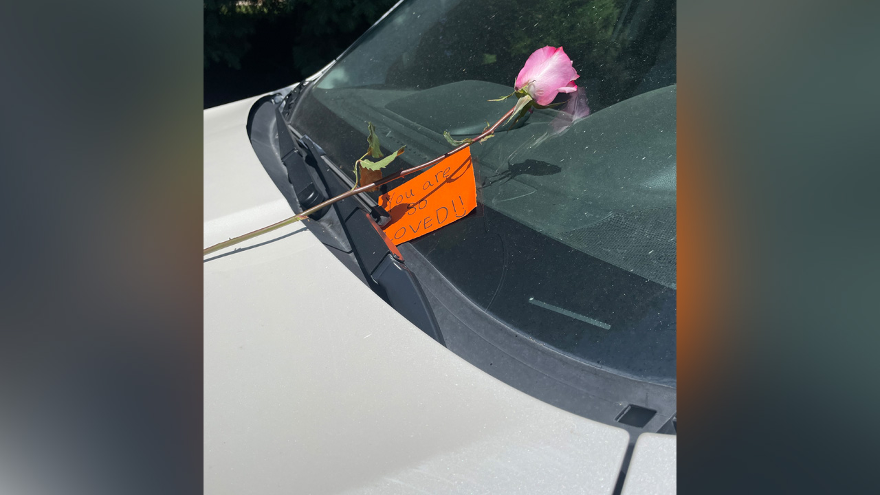 Roses at the hospital: The power of small acts of kindness