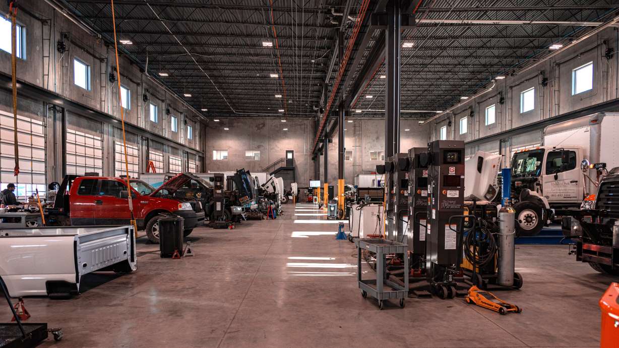 A new operation setting standards for the truck and trailer industry