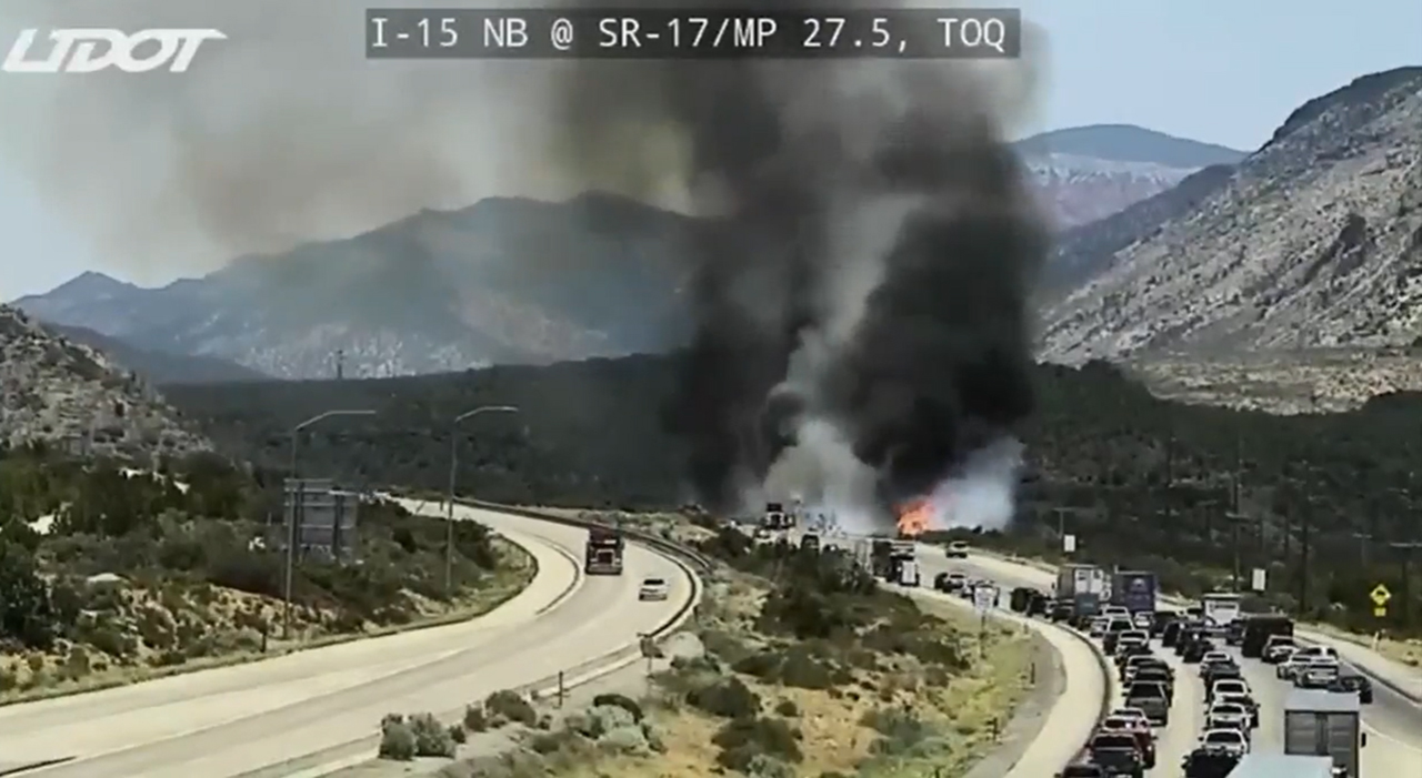 Blown tire likely sparked brush fire near Toquerville, fire chief says