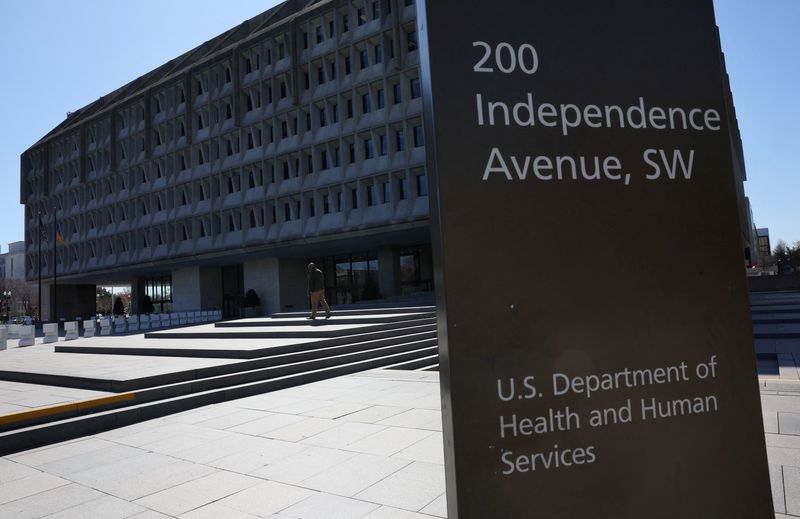 Judge blocks Trump administration move to overhaul health agencies