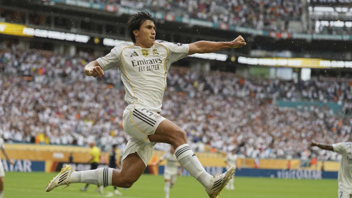 Real Madrid's Gonzalo Garcia celebrates after scoring during the Club World Cup round of 16 soccer match between Real Madrid and Juventus in Miami Gardens, Fla., Tuesday, July 1, 2025.