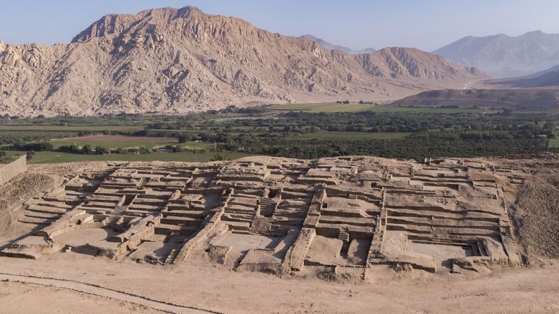 Archaeologists in Peru unveil 3,500-year-old city that linked coast and Andes