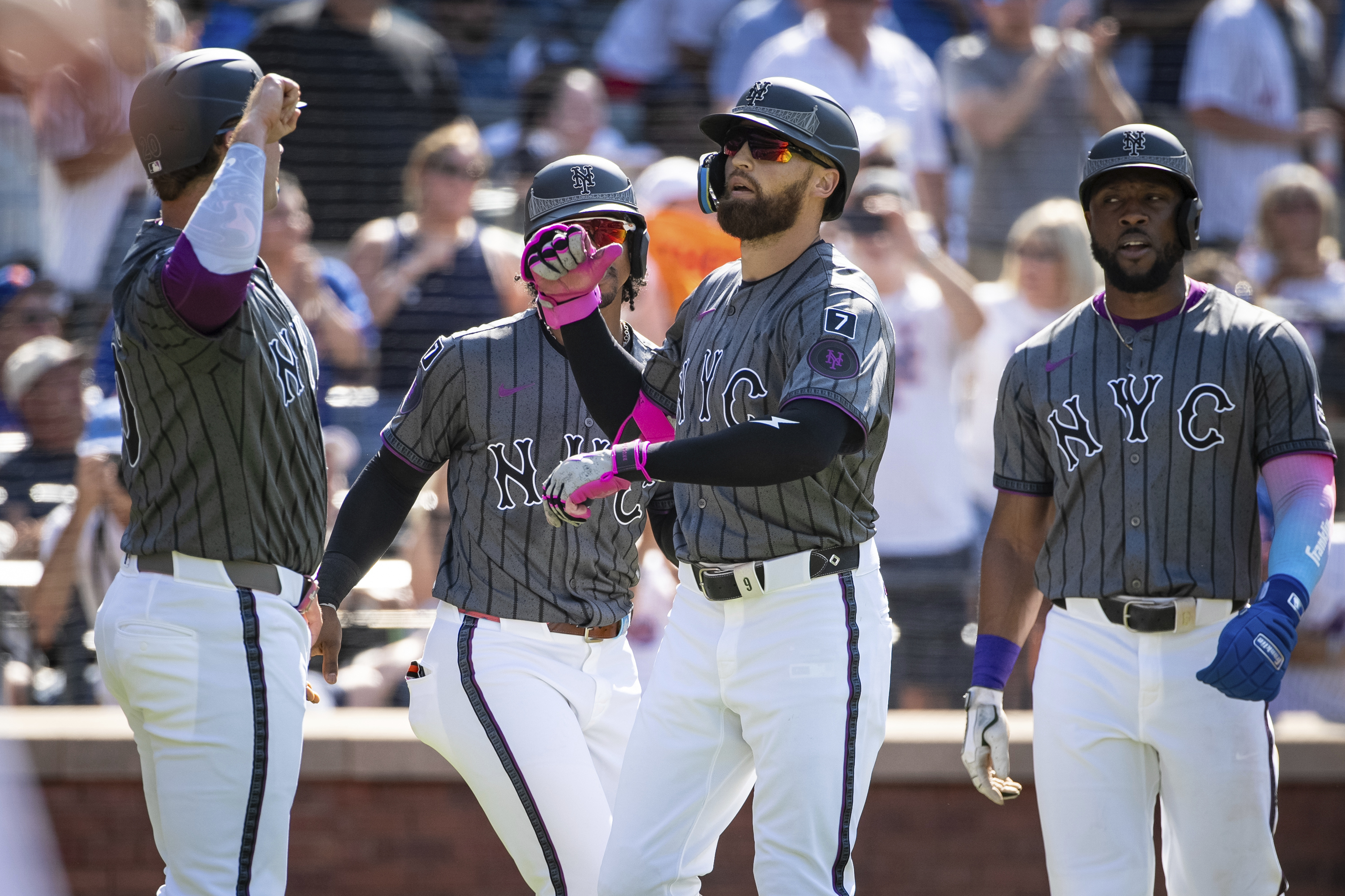 Alonso and Nimmo power Mets to 12-6 win over skidding Yankees in Subway Series