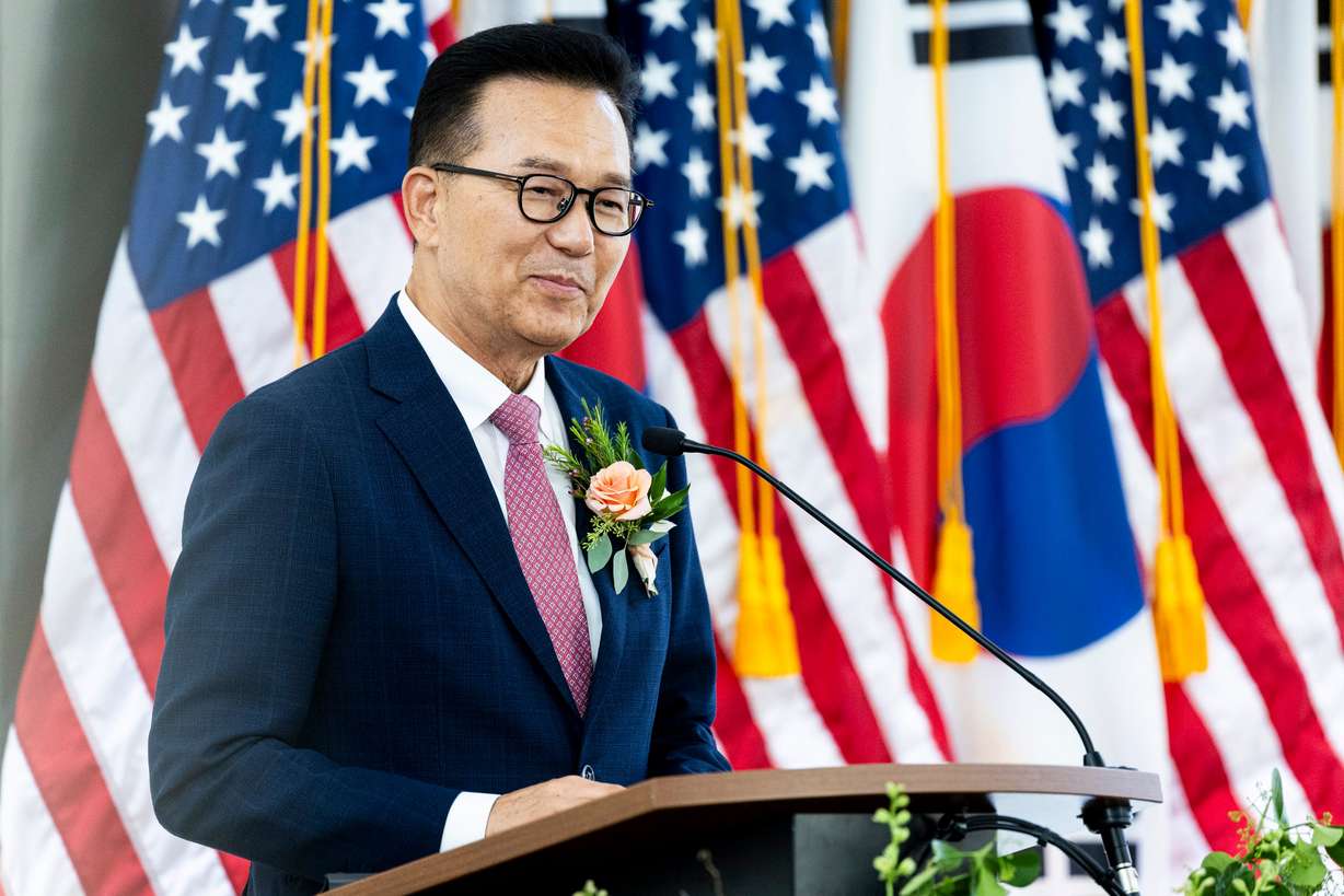 Jae Ho Lee, mayor of Incheon, Yeonsu-gu, South Korea, speaks during a sister city welcome and celebration dinner for the bond between Cottonwood Heights, Utah, and the city Lee governs, held at the Cottonwood Heights City Hall on Saturday.