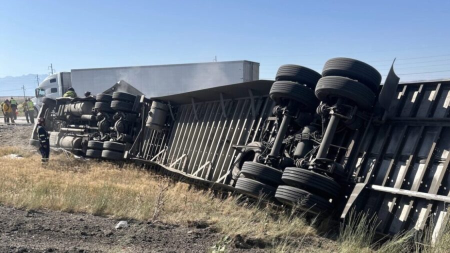 1 killed after semitruck goes into I-80 median, rolls