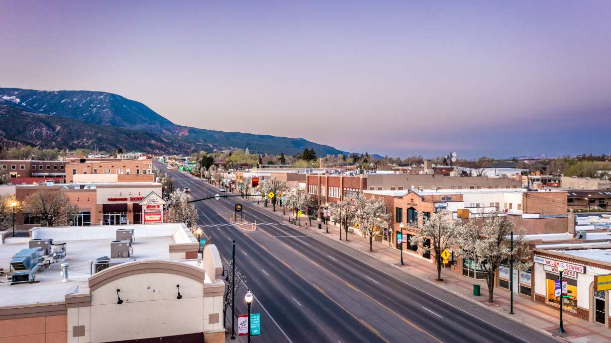 Several weaknesses in cash reconciliation processes may have exposed several Iron County departments to theft, according to a new state audit.