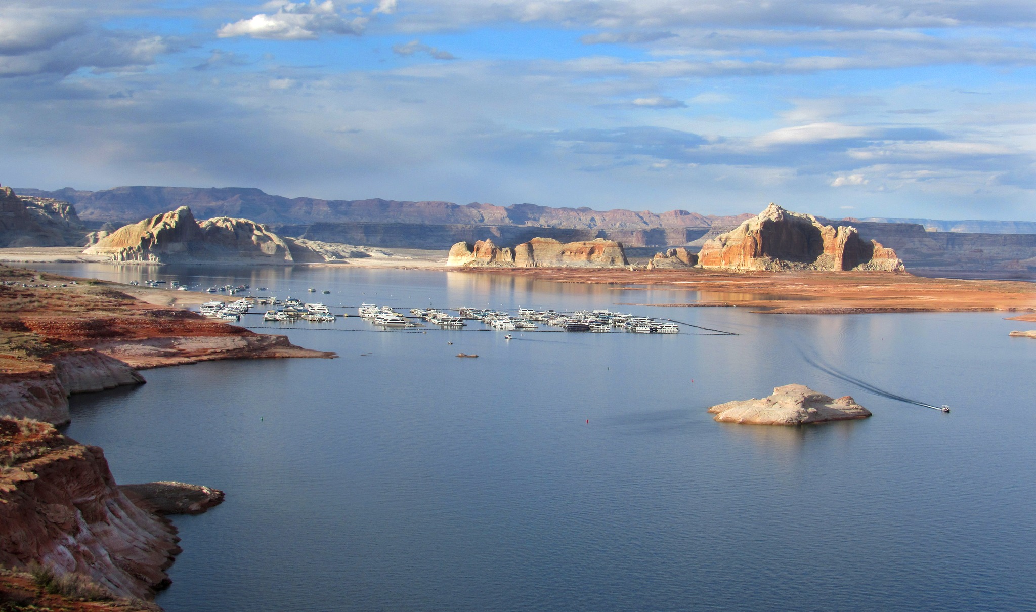 Fascinating facts you might not know about Utah's incredible Lake Powell