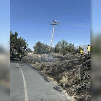 Driver survives fiery crash that sparks multiple brush fires in Murray