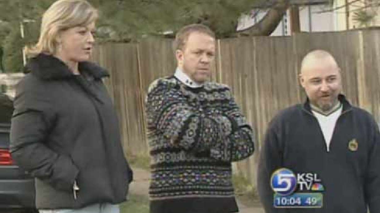 Good Samaritans Save Man in Wheelchair