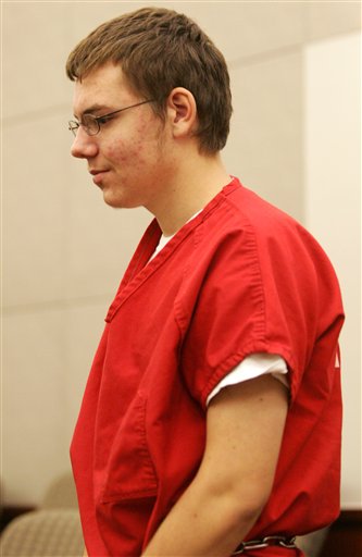 Jeremy Jacob Hauck, 18, walks into the courtroom during a preliminary hearing at the 2nd District Court in Farmington, Utah, Monday, Sept. 25, 2006. Hauck is being charged with first-degree murder in connection with the death of his mother, Laura. (AP Photo/Robert Johnson, Pool)