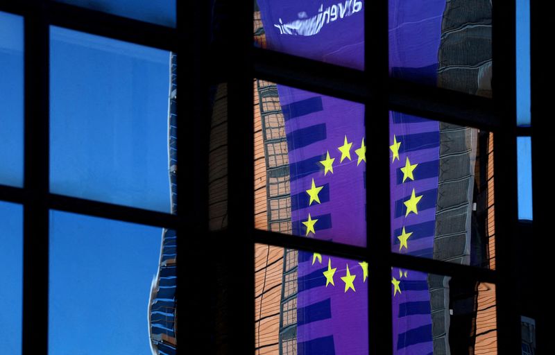 Trump intensifies trade war with 30% tariffs on EU and Mexico