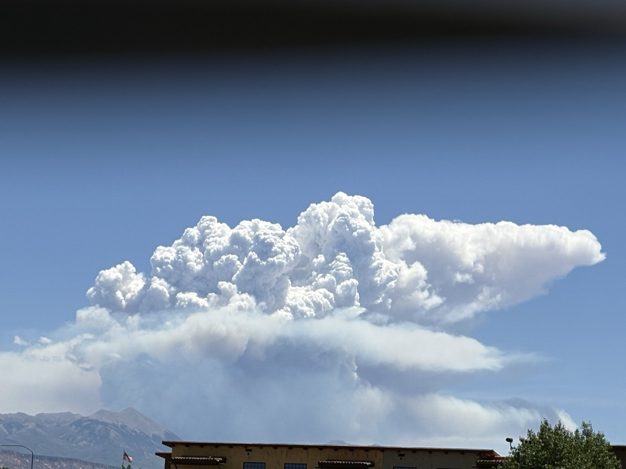 San Juan County wildfire grows to 7,200 acres, remains 0% contained, fire officials say