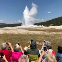 2 hikers injured in bear attack along popular Yellowstone attraction