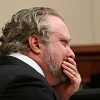 Prosecutors point to finances, affairs as motive for dentist accused of poisoning his wife