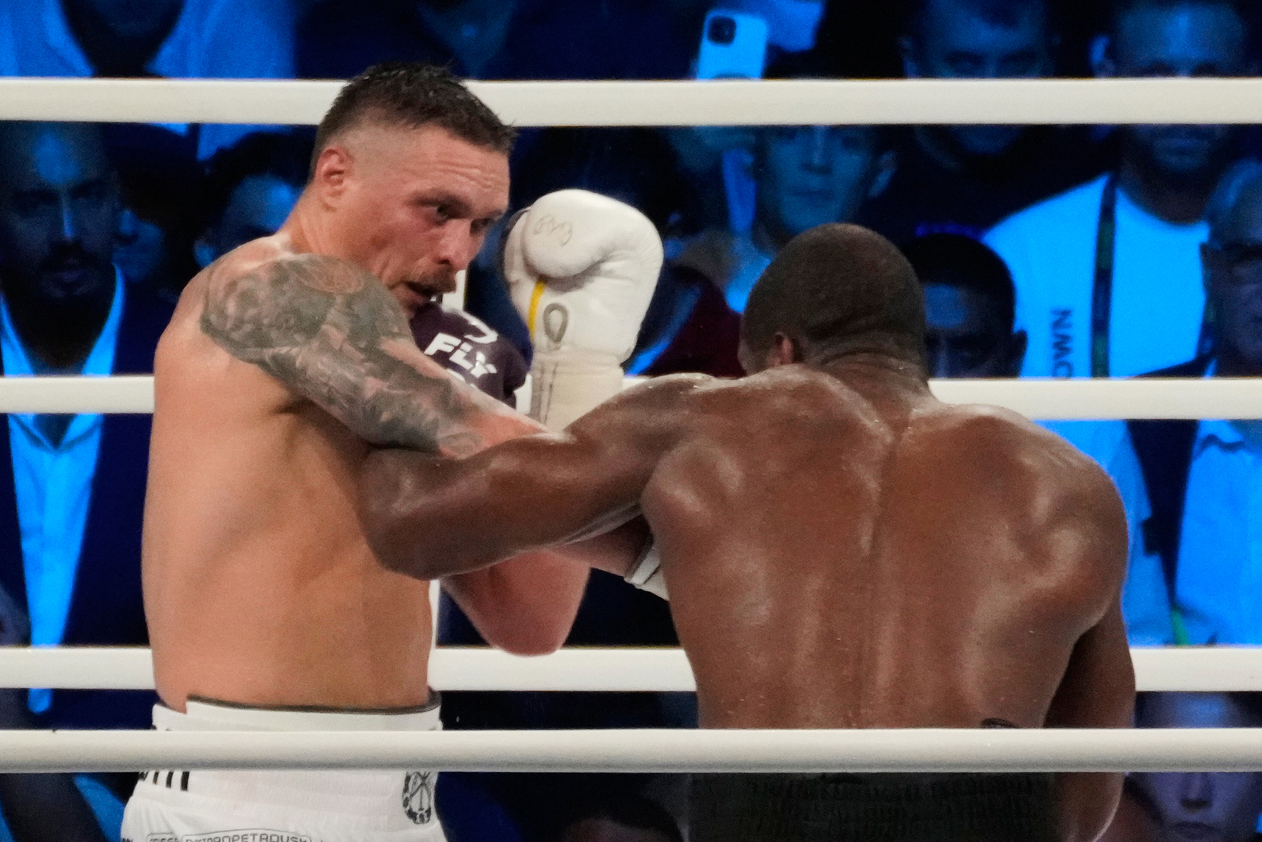 Usyk-Dubois 2: How to watch, what's at stake, betting odds