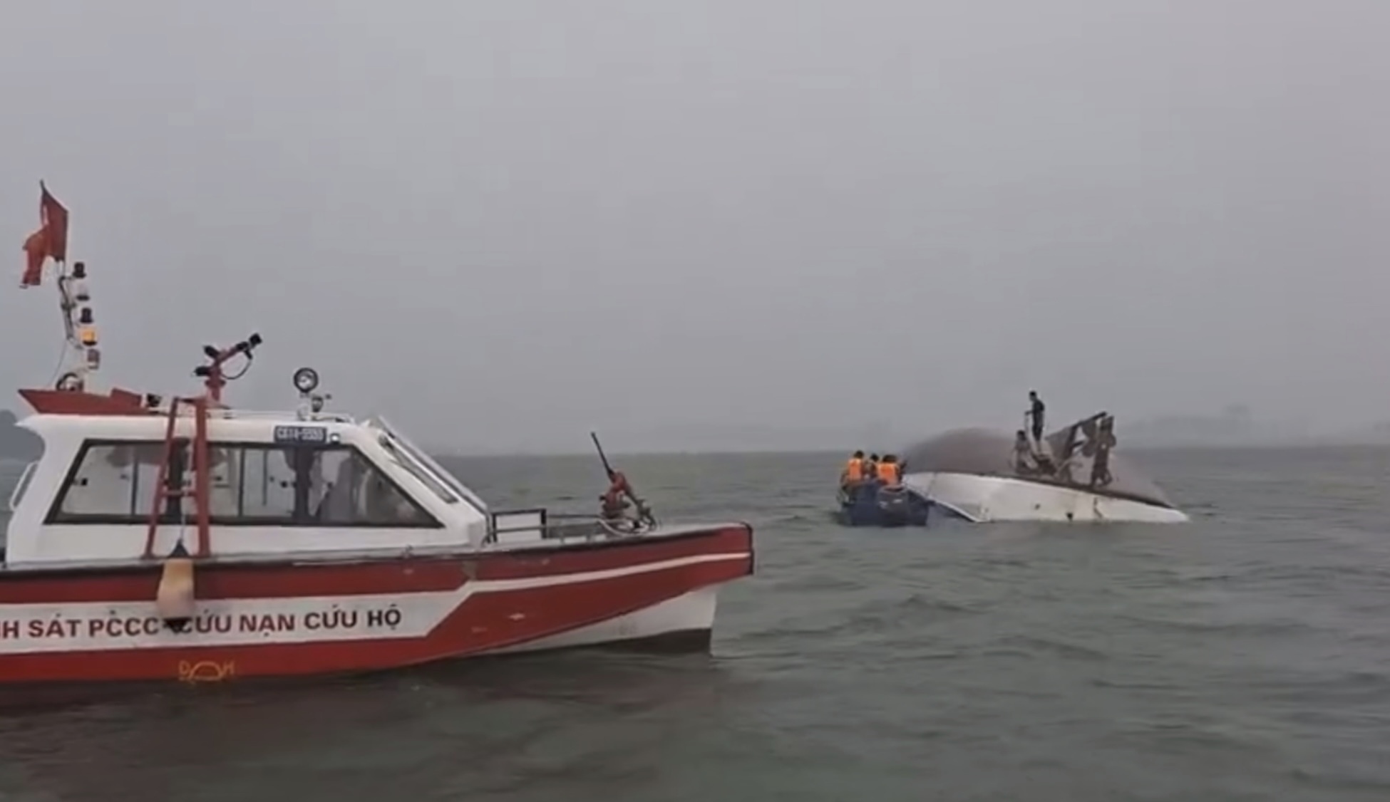 Tourist boat capsizes during a storm in Vietnam, leaving 37 dead