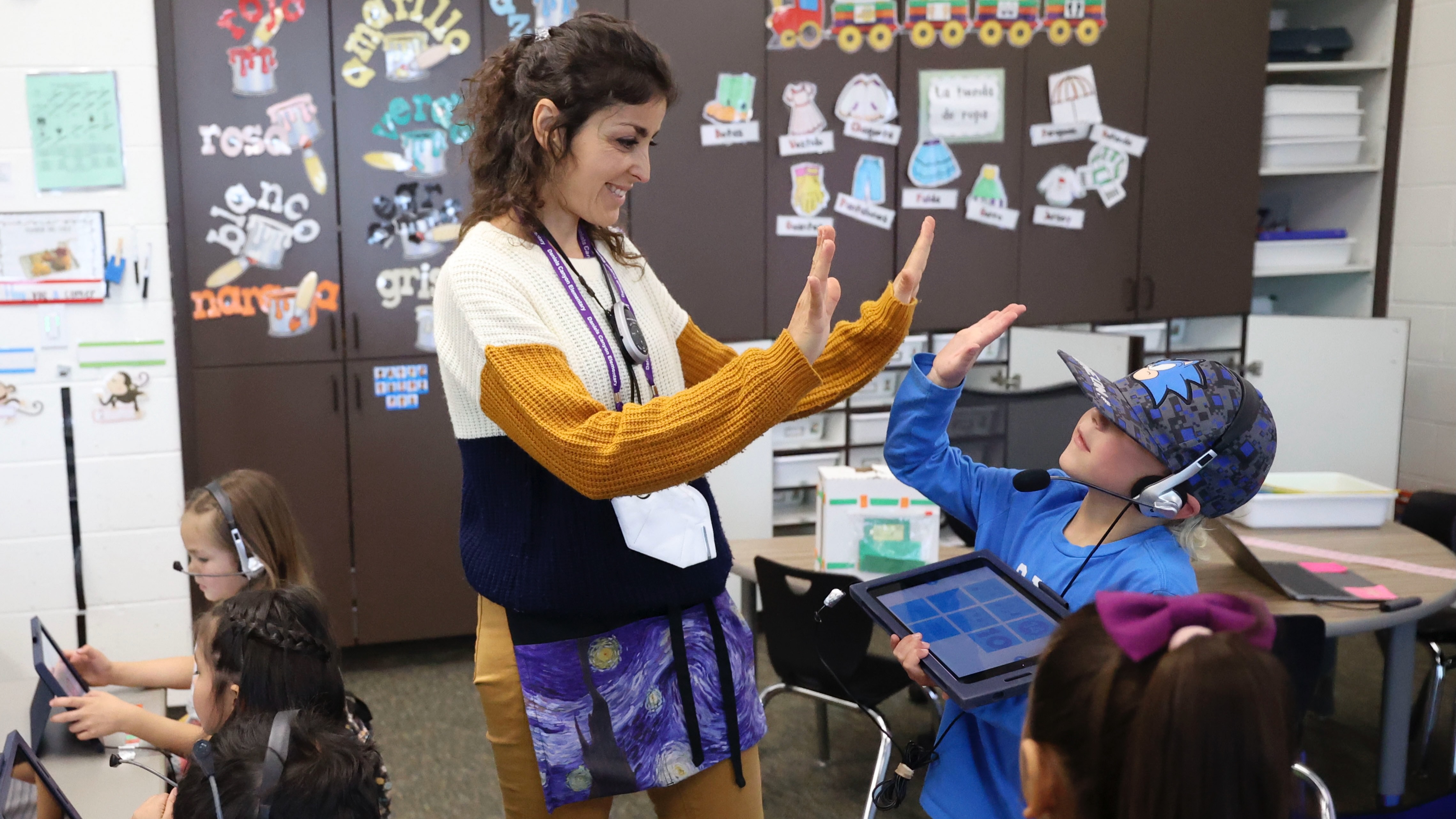 Davis County school officials are debating the future of two dual-language programs. The March 29, 2022, photo shows Spanish-language immersion teacher Susana Perez at Daniels Canyon Elementary in Heber City.