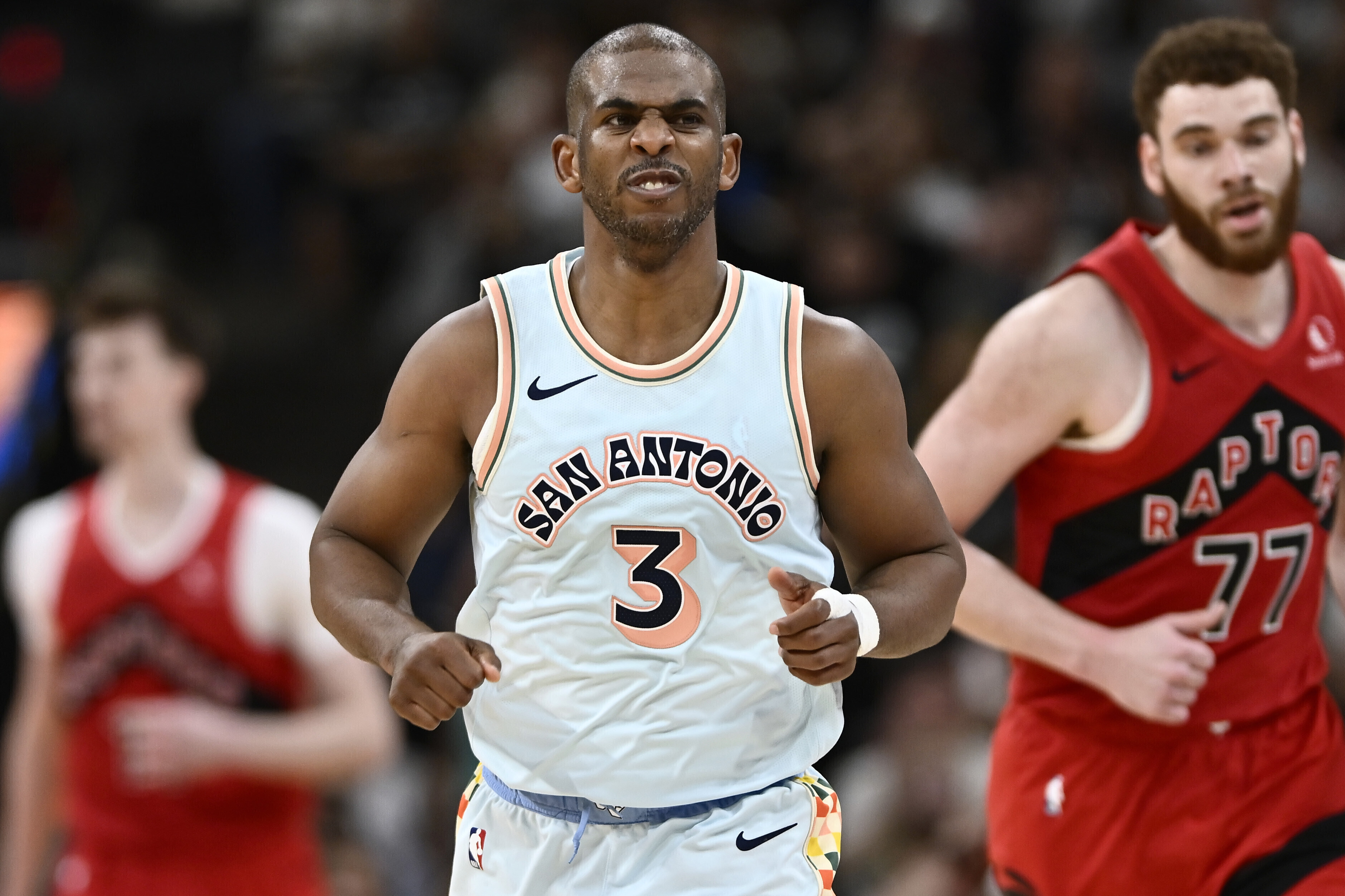Chris Paul returns to Clippers for what's expected to be his 21st and final NBA season