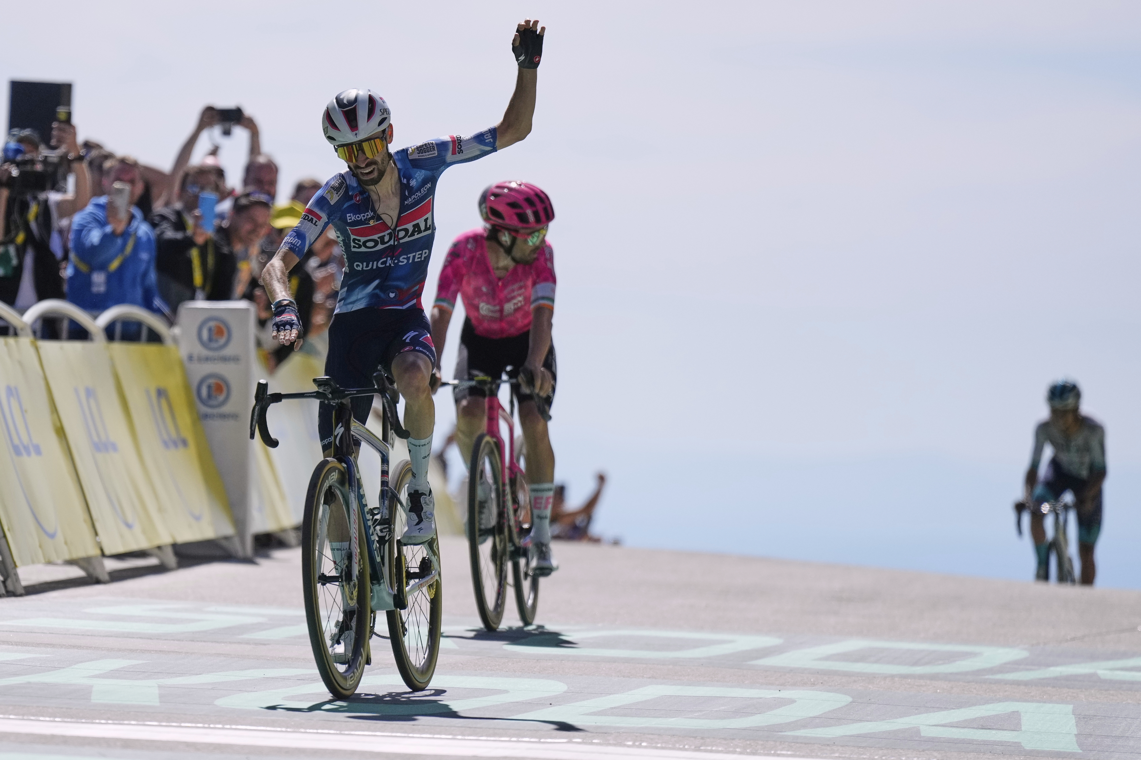 France's Valentin Paret Peintre crosses the finish line ahead of Ireland's Ben Healy to win the sixteenth stage of the Tour de France cycling race over 171.5 kilometers (106.6 miles) with start in Montpellier and finish on the Mont Ventoux, France, Tuesday, July 22, 2025. 