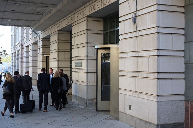 Appeals court will not lift limits on AP access to White House