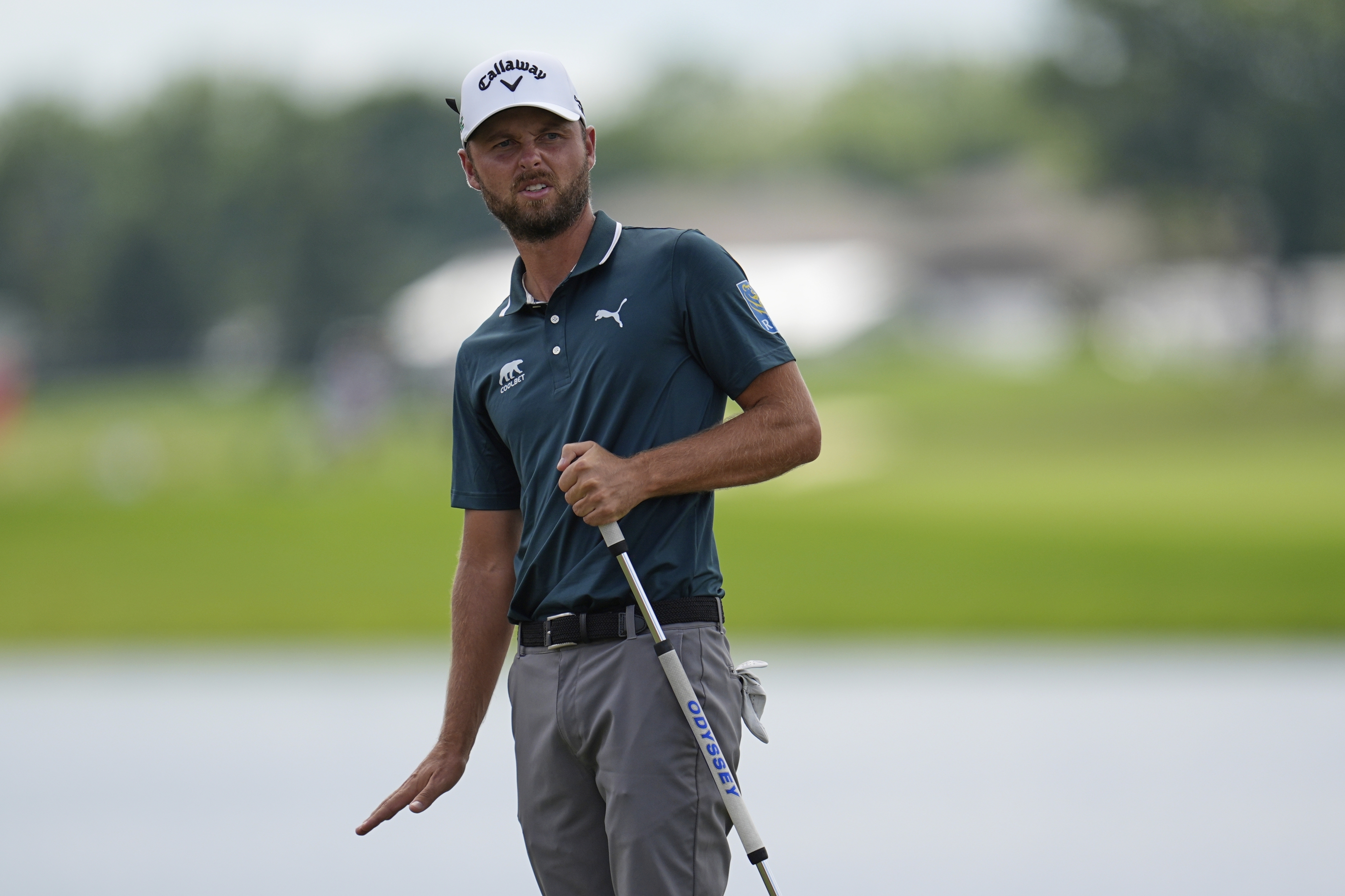 Adam Svensson sets tournament record with opening-round 60, leads by 1 shot at 3M Open