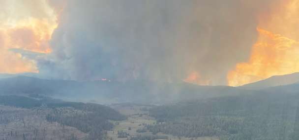 Monroe Canyon Fire containment drops to 4% as crews work to restore power in Bear Valley