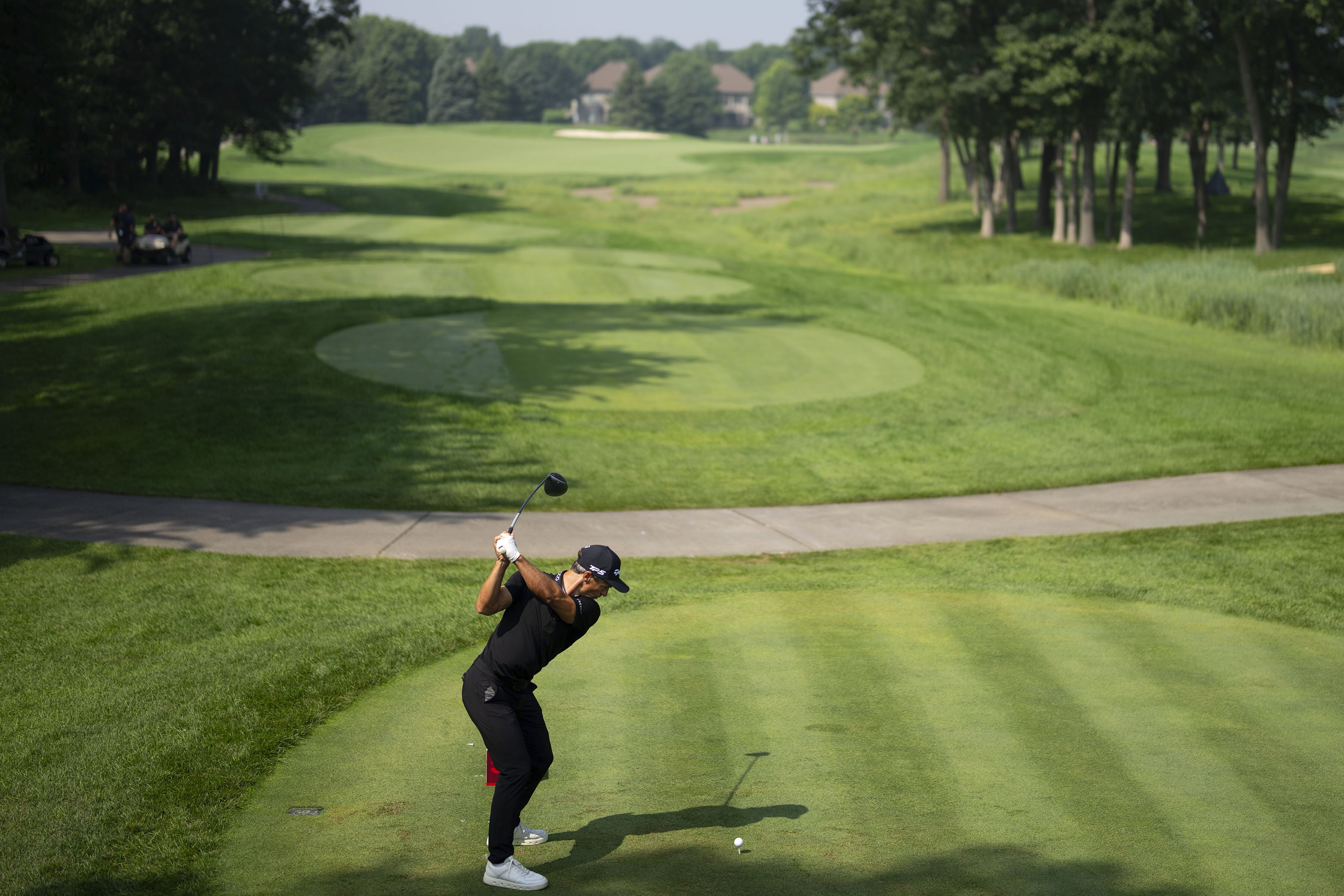 Olesen has an ace, shoots 67 for a share of the 3M lead with Bhatia