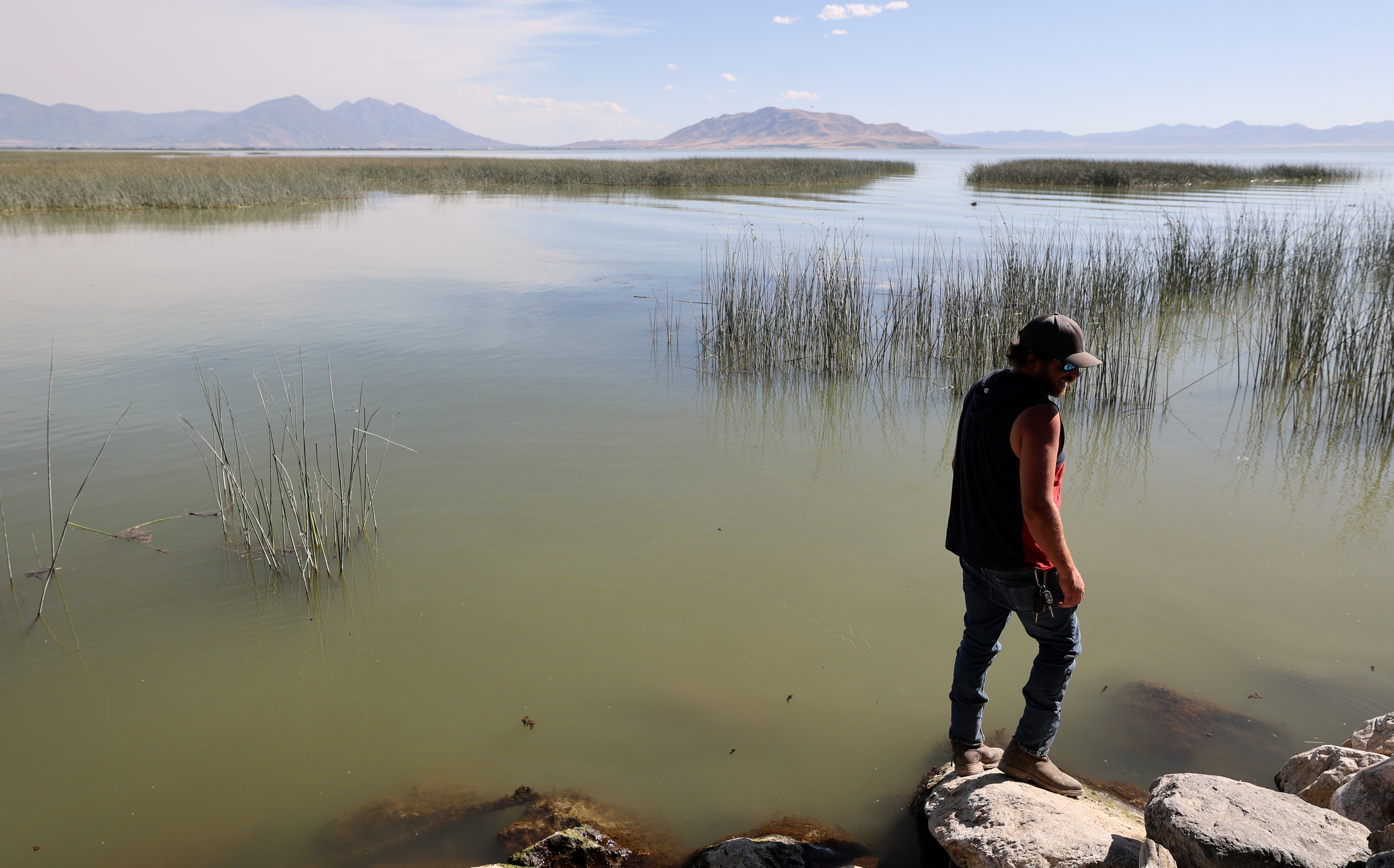 Advisory issued for Utah Lake as harmful algal bloom returns