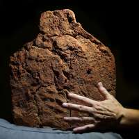 4,000-year-old handprint found on ancient Egyptian tomb
