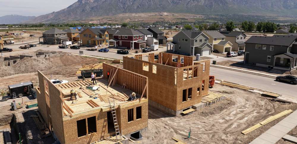 Utah on pace to add 2 million people over the next 40 years, but is growth slowing?