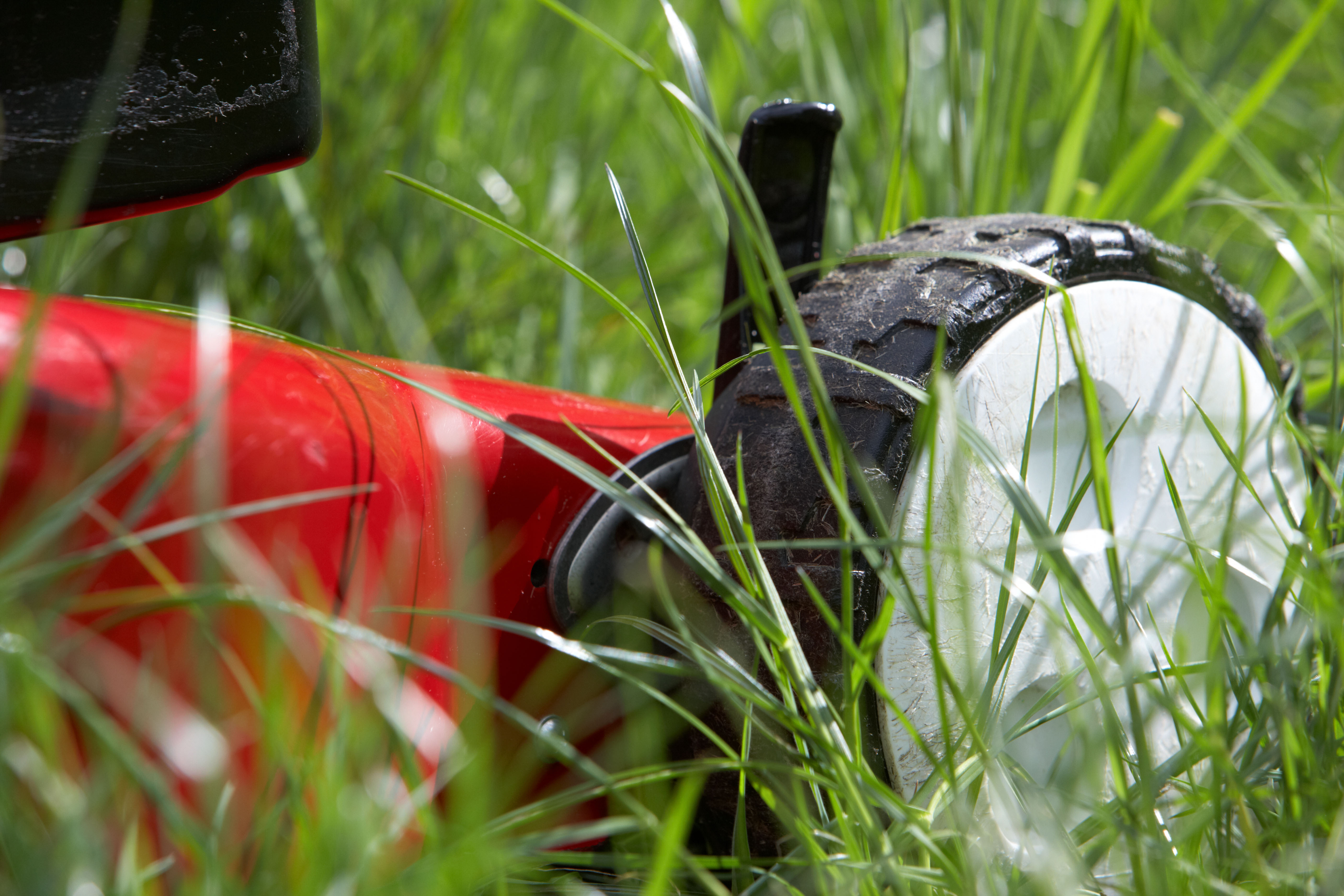 Officials remind community to mow lawns, take precautions after apartment complex blaze