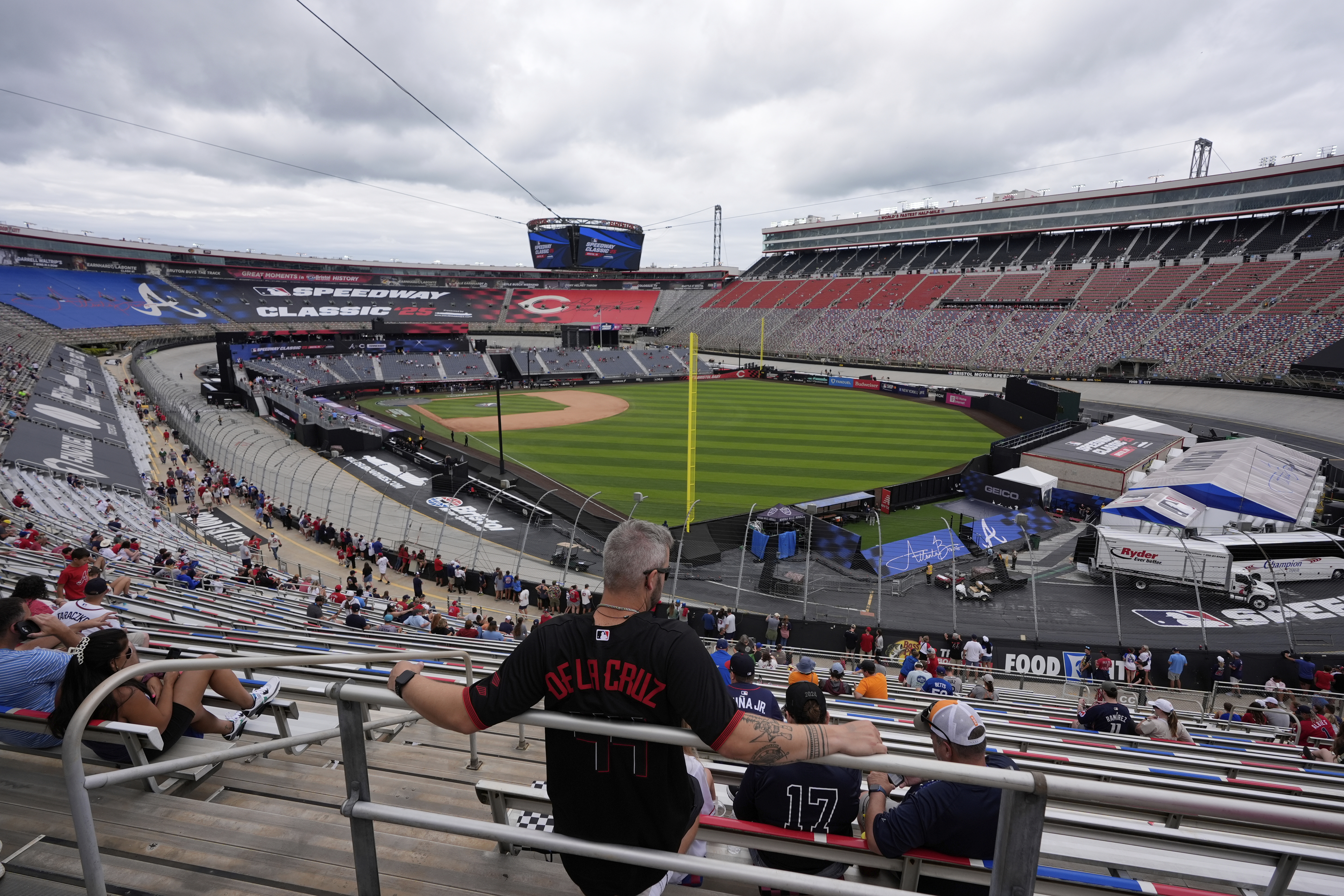 Play ball, take 2: The Braves take the MLB Speedway Classic at Bristol after rain suspension