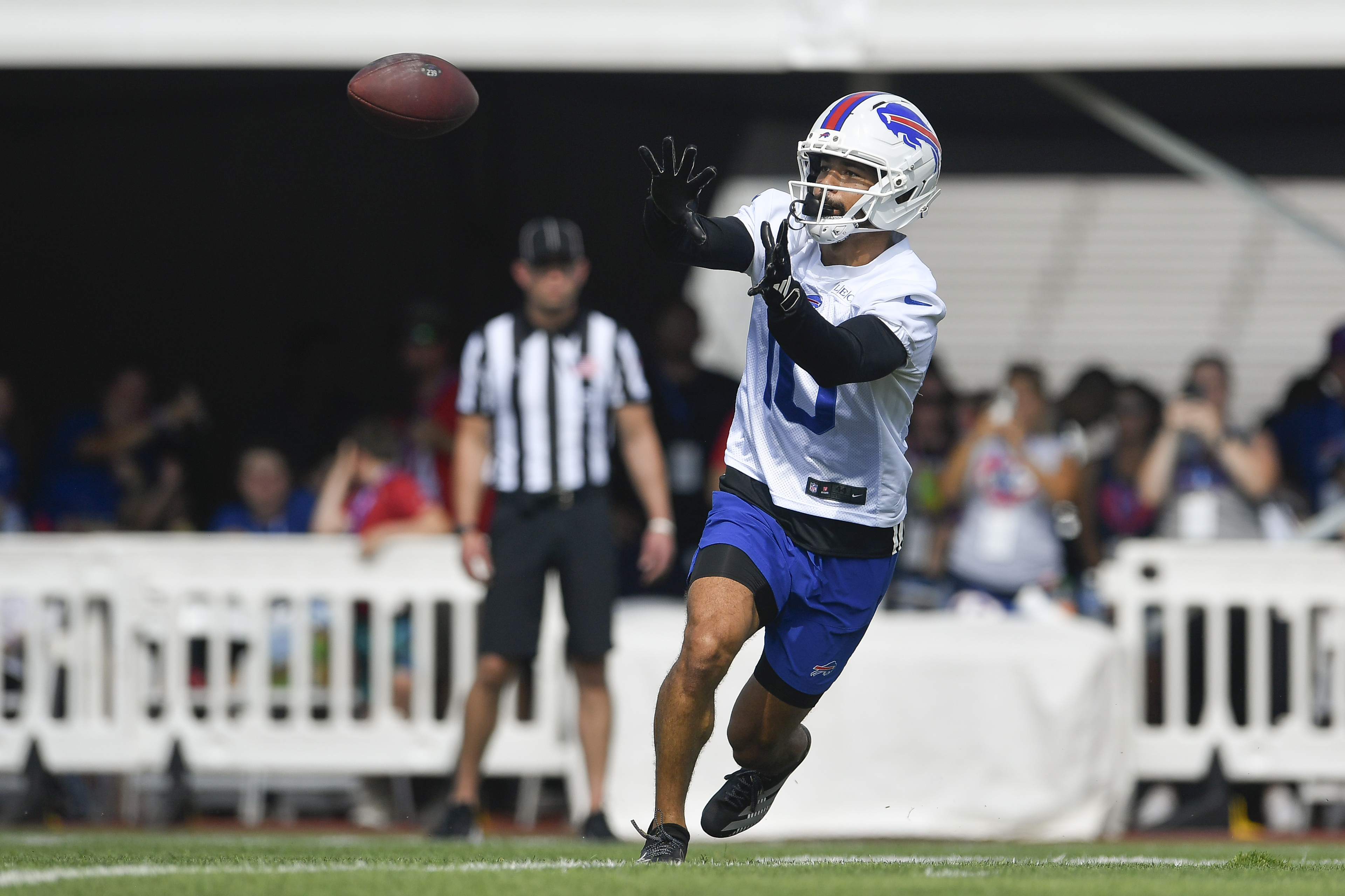 Bills mounting list of injuries grows to 15 players, with additions of WRs Shakir and Palmer