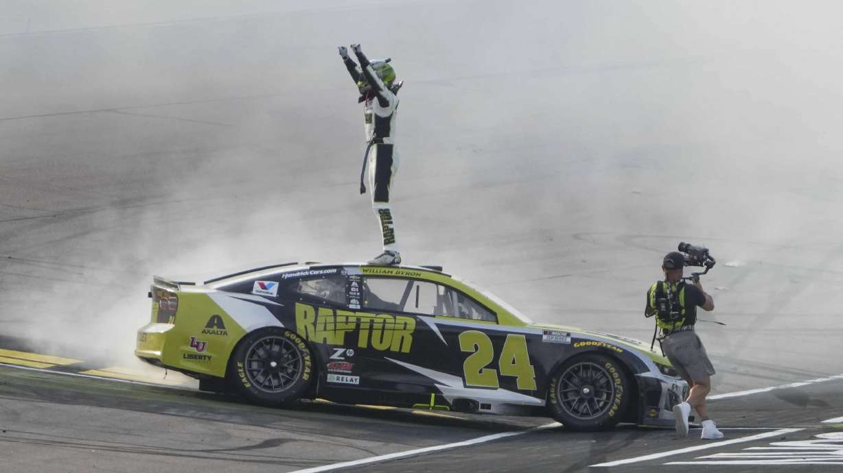 William Byron celebrates after winning a NASCAR Cup Series auto race, Sunday, Aug. 3, 2025, at Iowa Speedway in Newton, Iowa.